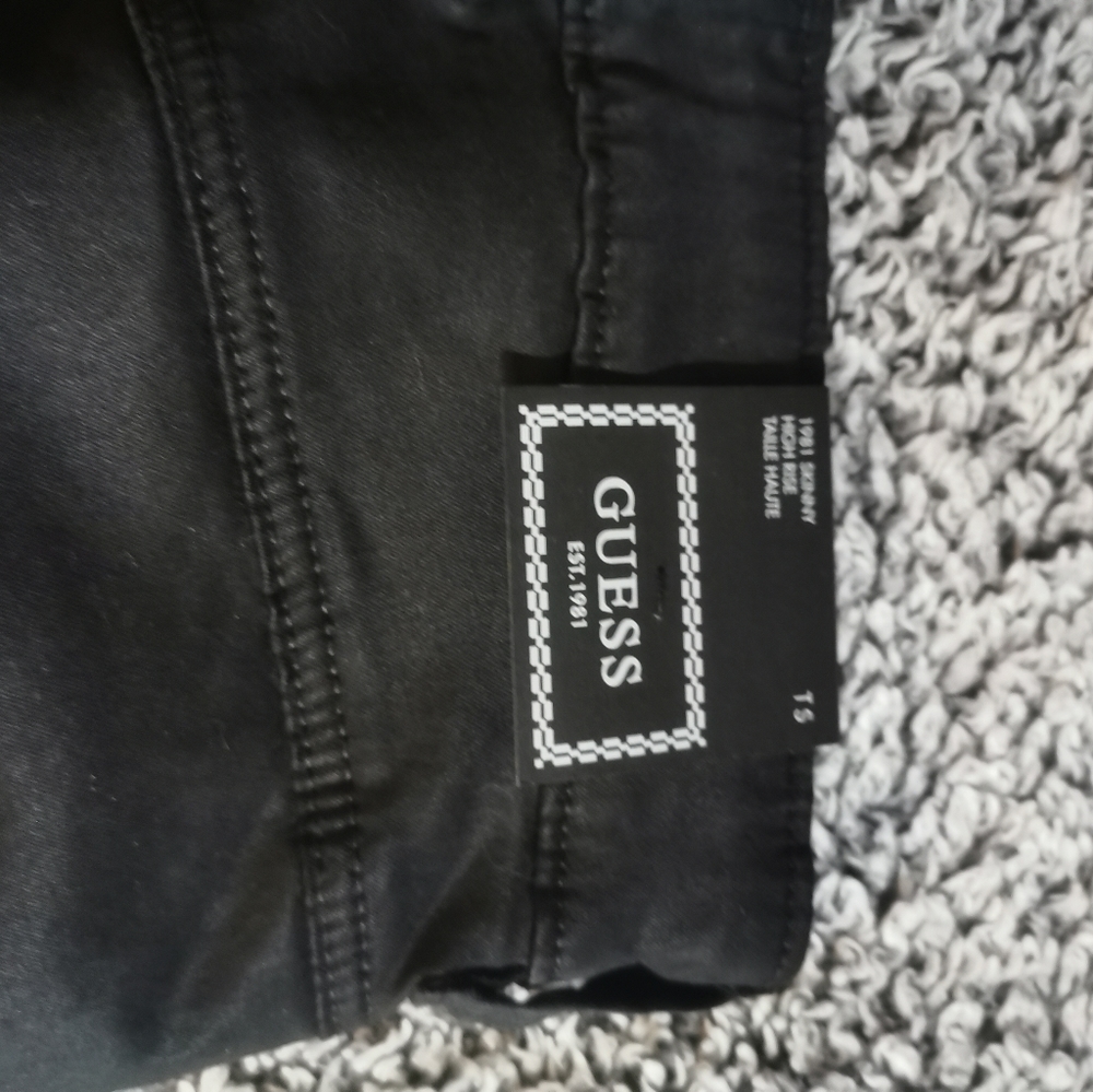 guess 1981 capri in black size S